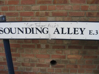 Sounding alley